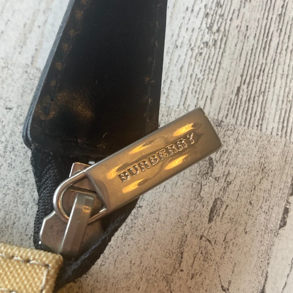 Genuine Burberry London Nova Check  Black and Beige  Crossbody Bag w/COA - Picture 9 of 17